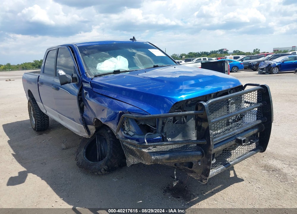 2017 RAM 2500 LAIE  4X4 6'4 BOX VIN: 3C6UR5FL5HG519632