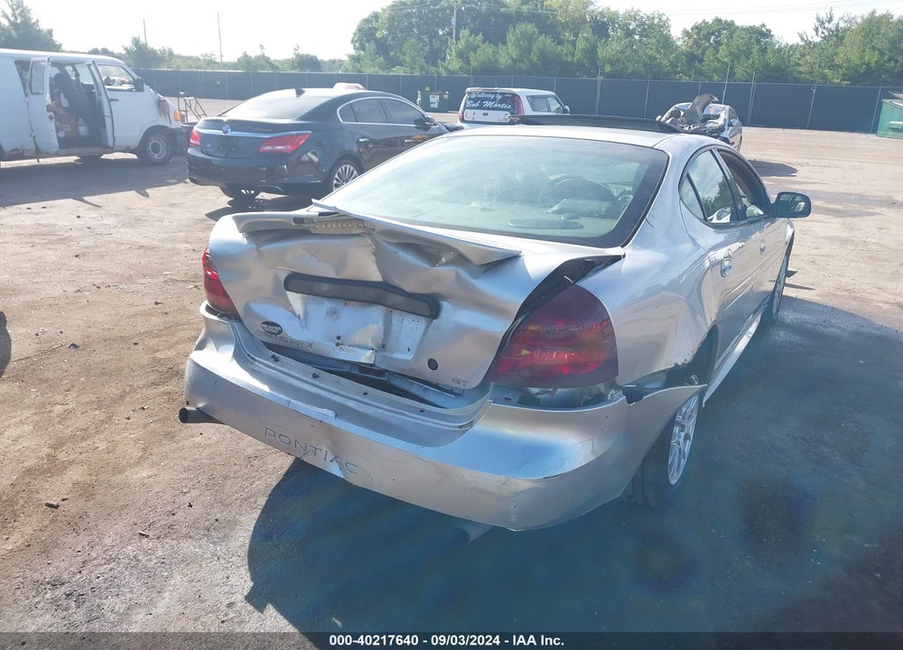 2004 PONTIAC GRAND PRIX GT2 VIN: 2G2WS522241134989