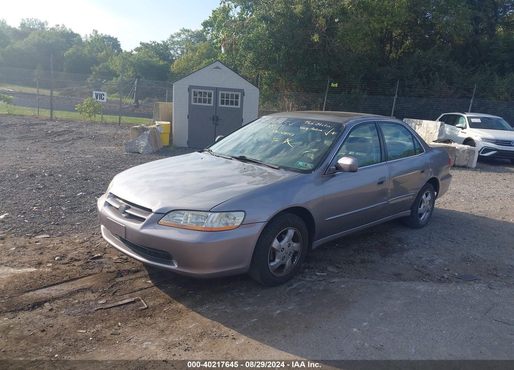 2000 HONDA ACCORD 2.3 EX VIN: JHMCG6670YC009743