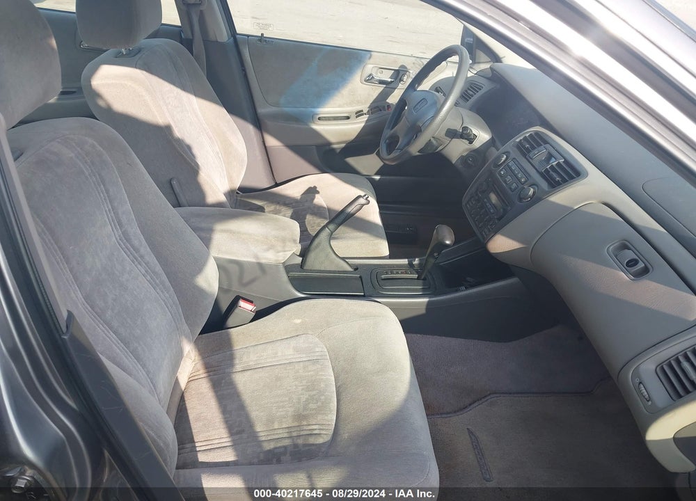 2000 HONDA ACCORD 2.3 EX VIN: JHMCG6670YC009743