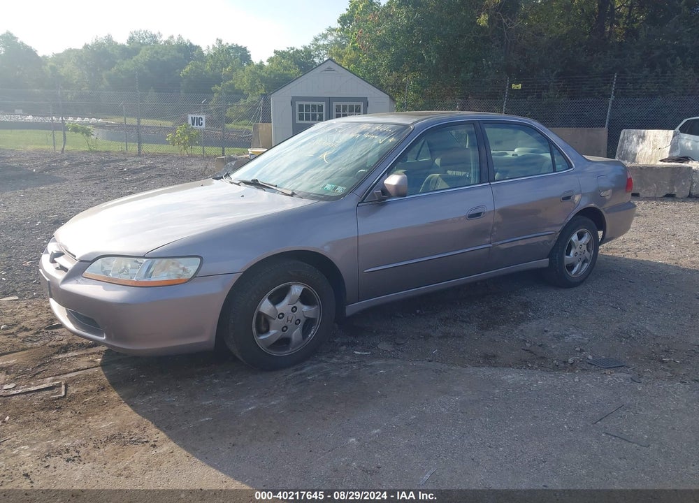 2000 HONDA ACCORD 2.3 EX VIN: JHMCG6670YC009743