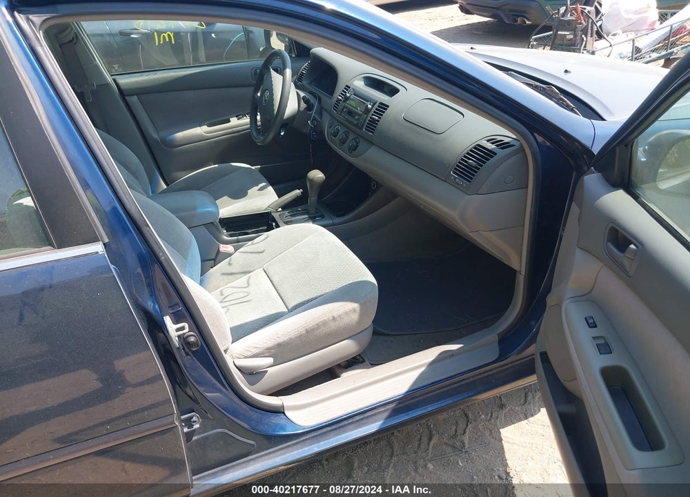 2004 TOYOTA CAMRY LE VIN: 4T1BE32K74U356515