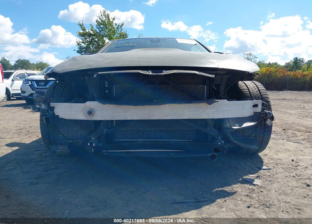 2015 BMW M4 VIN: WBS3R9C51FK333490