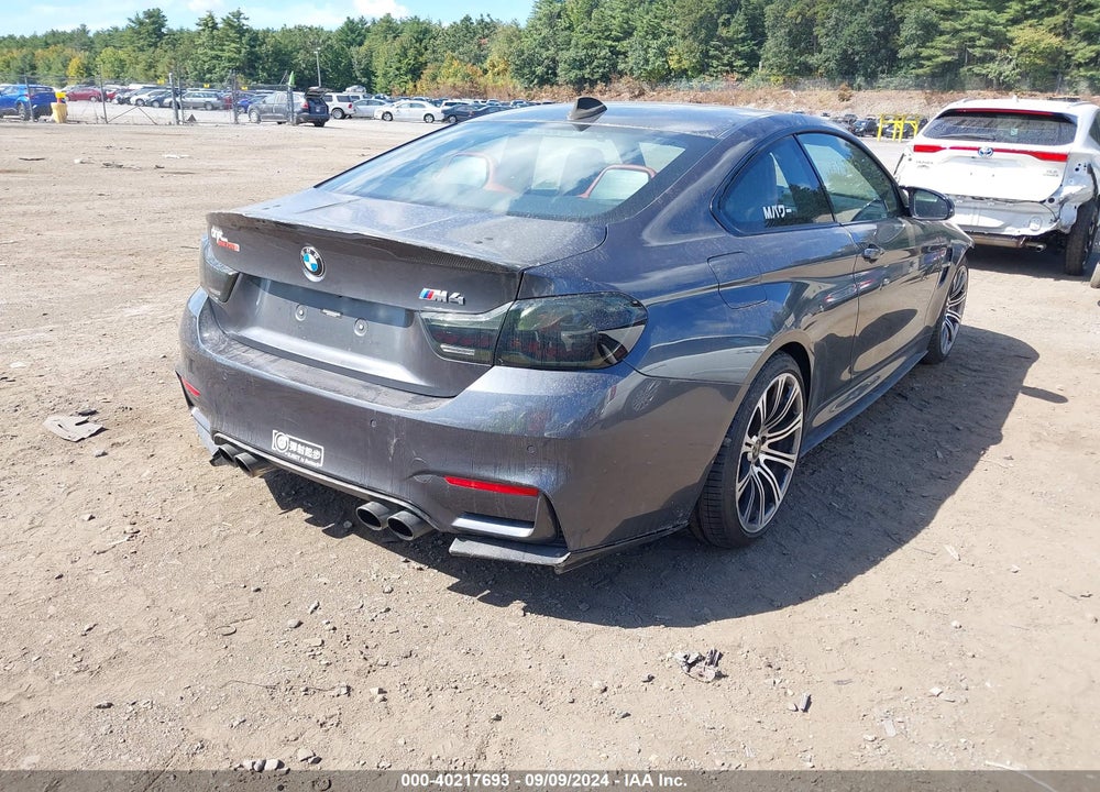 2015 BMW M4 VIN: WBS3R9C51FK333490