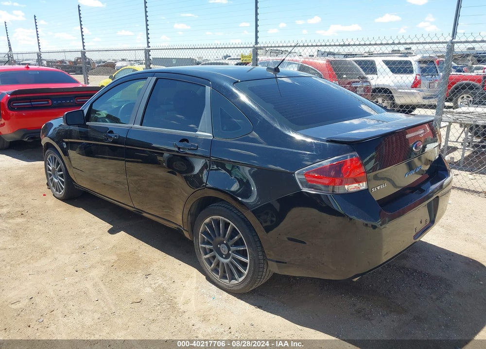 2010 FORD FOCUS SES VIN: 1FAHP3GN7AW185475