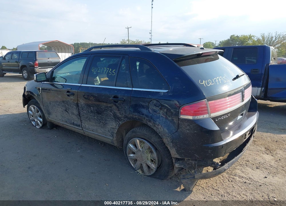 2008 LINCOLN MKX VIN: 2LMDU88C98BJ40657