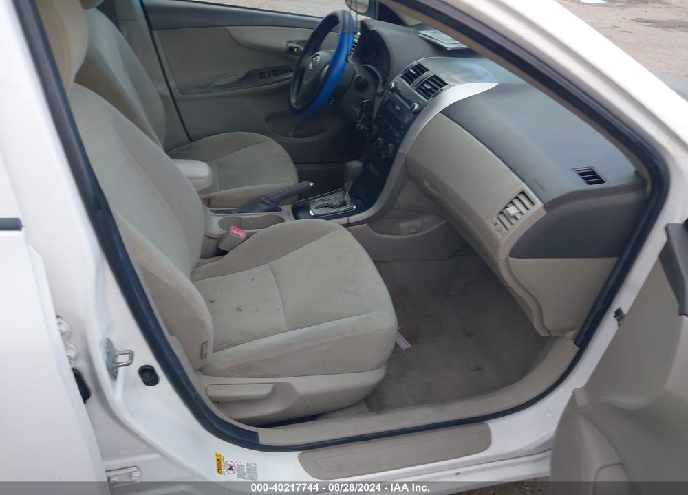 2010 TOYOTA COROLLA LE VIN: 1NXBU4EE5AZ251921