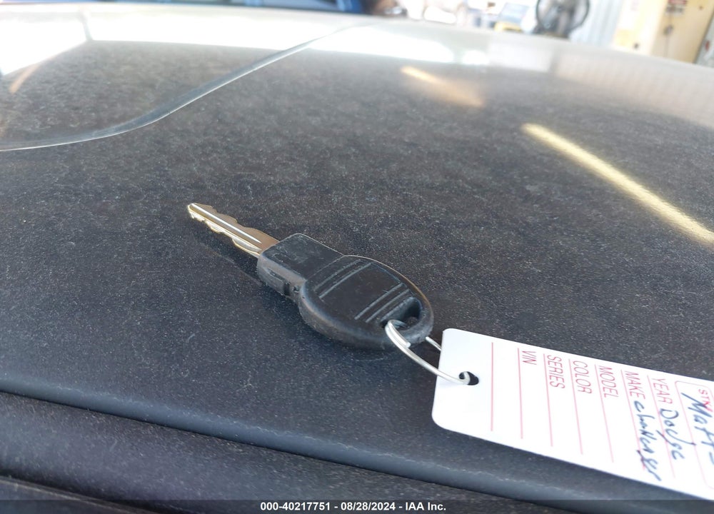 2009 DODGE CHALLENGER R/T VIN: 2B3LJ54T49H629752