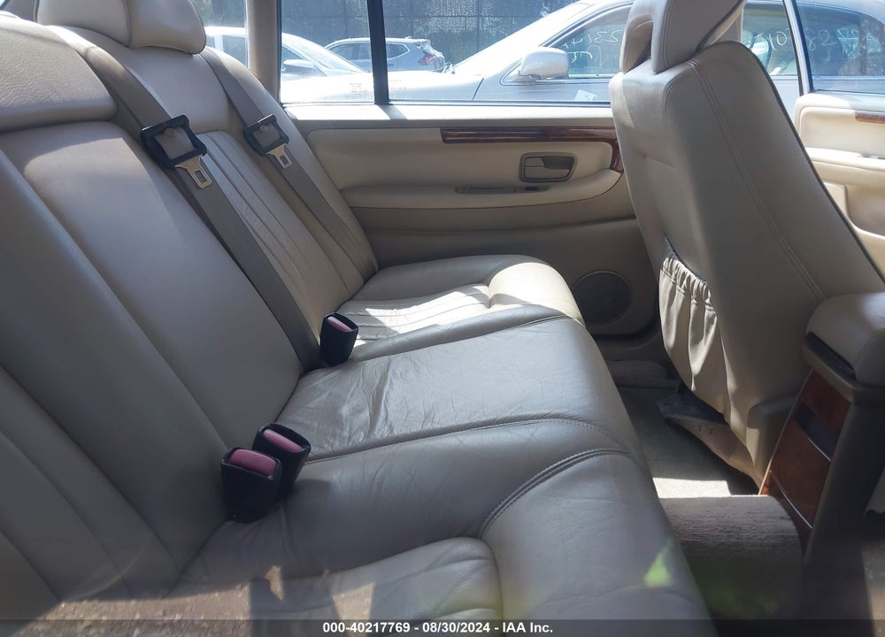 1998 VOLVO S90 VIN: YV1KS9608W1129888