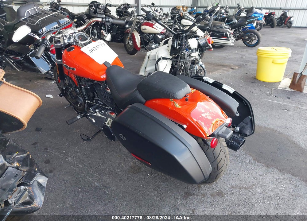 2020 HARLEY-DAVIDSON FLSB VIN: 1HD1YMJ17LB050591