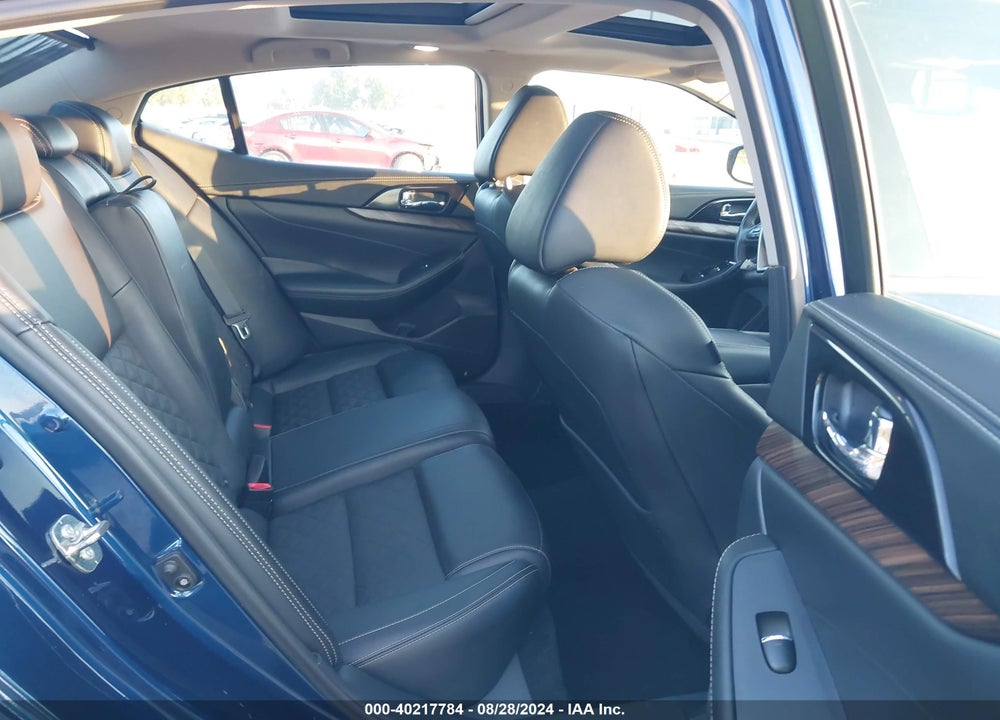 2017 NISSAN MAXIMA 3.5 PLATINUM VIN: 1N4AA6AP9HC410618