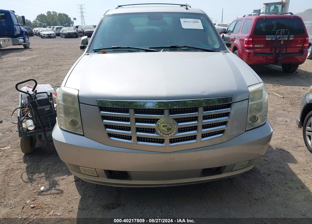 2008 CADILLAC ESCALADE STANDARD VIN: 1GYFK63838R179595