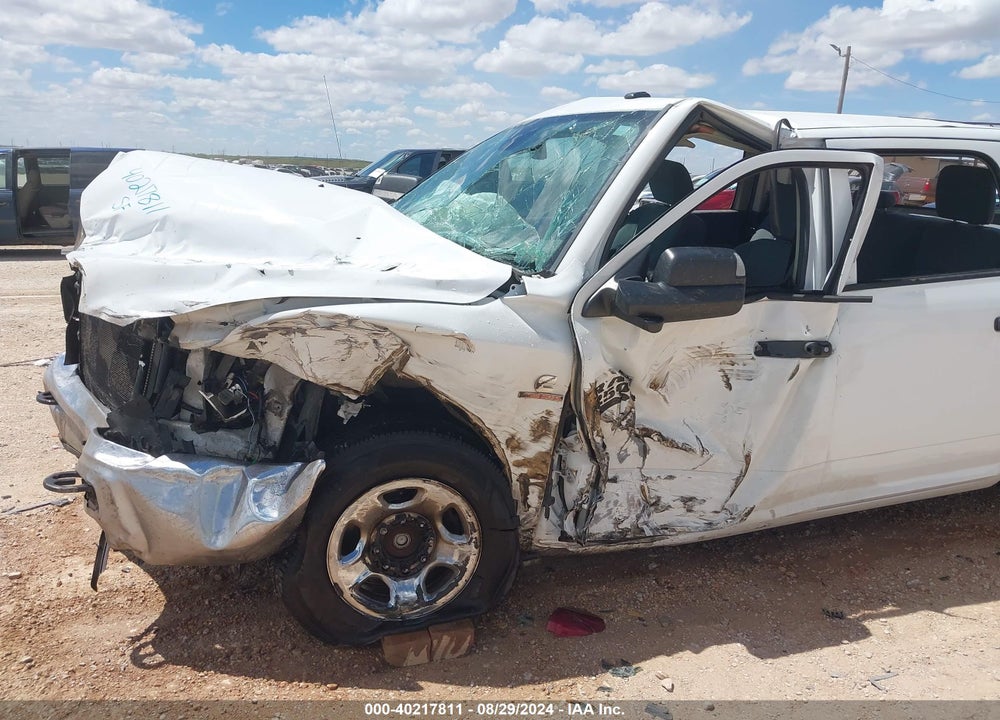 2013 RAM 2500 TRADESMAN VIN: 3C6UR4HL6DG527532
