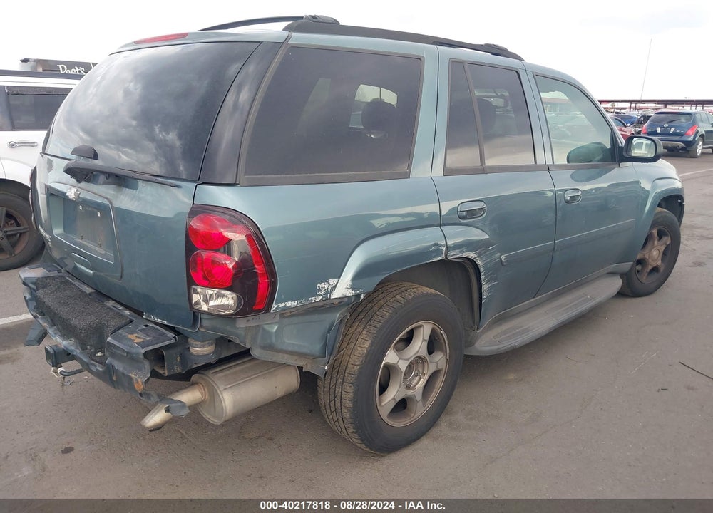 2009 CHEVROLET TRAILBLAZER LT VIN: 1GNDS33S692104673