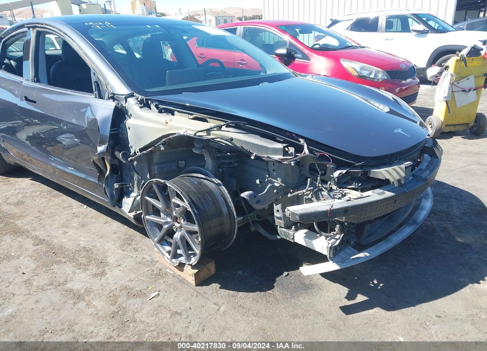 2019 TESLA MODEL 3 LONG RANGE/PERFORMANCE VIN: 5YJ3E1EB0KF492919