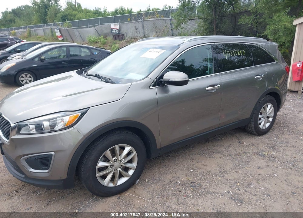 2016 KIA SORENTO 2.4L LX VIN: 5XYPG4A32GG049540