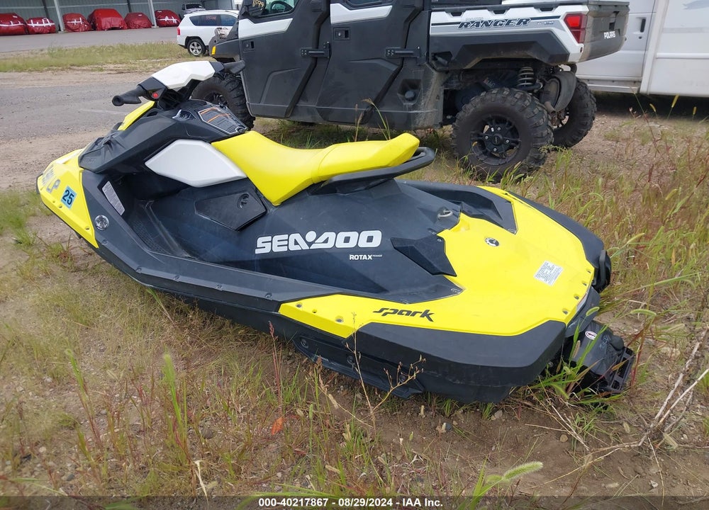 2017 SEA DOO OTHER VIN: YDV81920E717