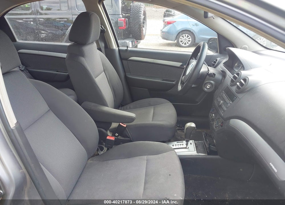 2010 CHEVROLET AVEO LT VIN: KL1TD5DE4AB118201