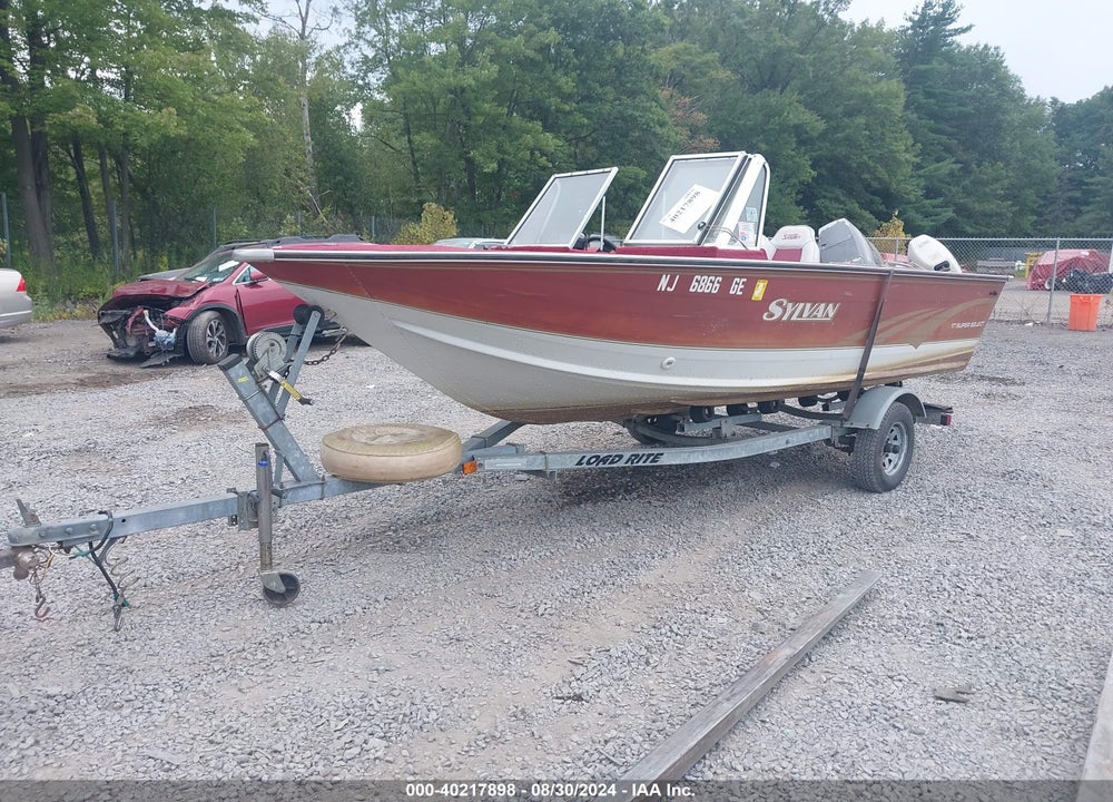 1996 SYLVAN 17 SUPER SELECT VIN: SYL46177B696