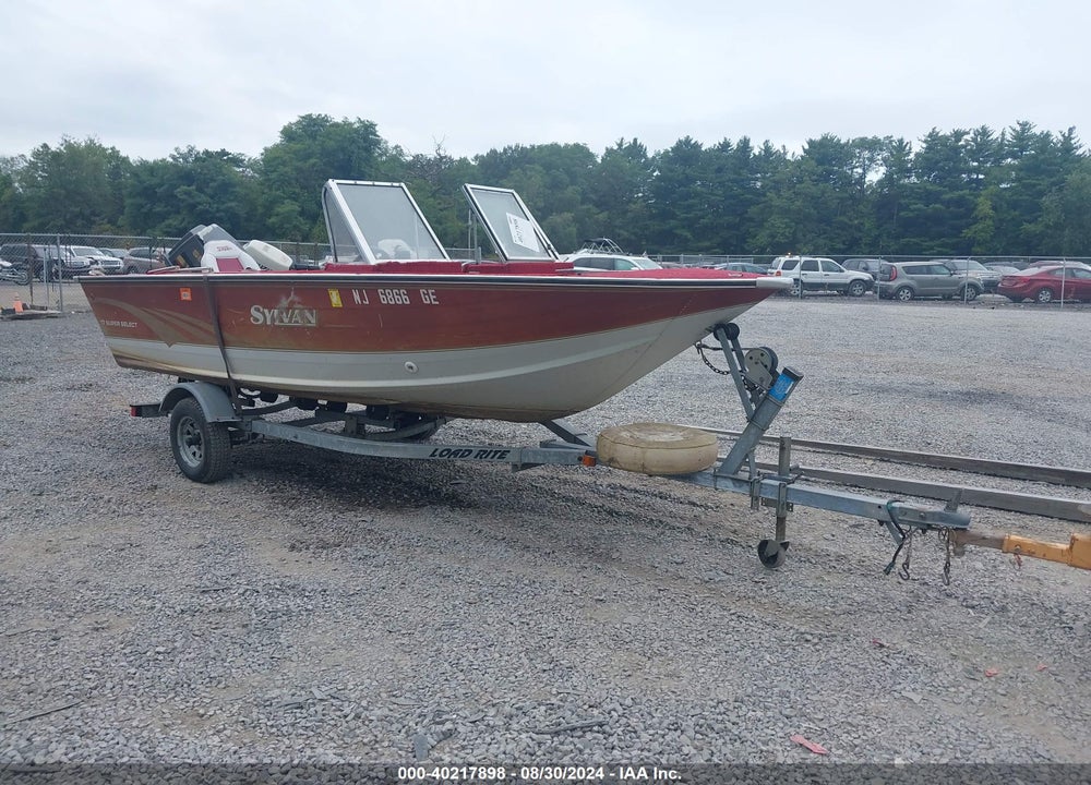 1996 SYLVAN 17 SUPER SELECT VIN: SYL46177B696