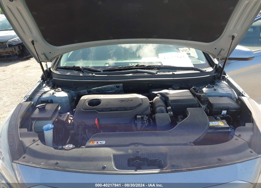 2015 HYUNDAI SONATA SE VIN: 5NPE24AF6FH039231