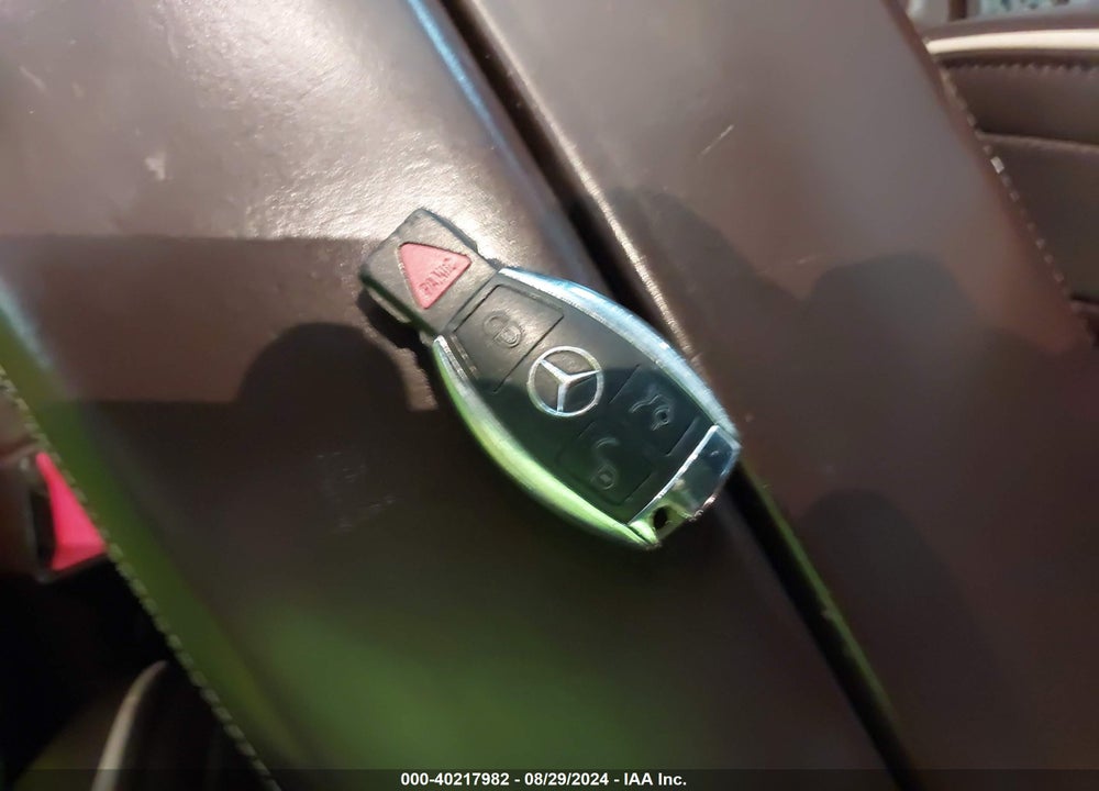 2016 MERCEDES-BENZ GL 550 4MATIC VIN: 4JGDF7DE9GA688336