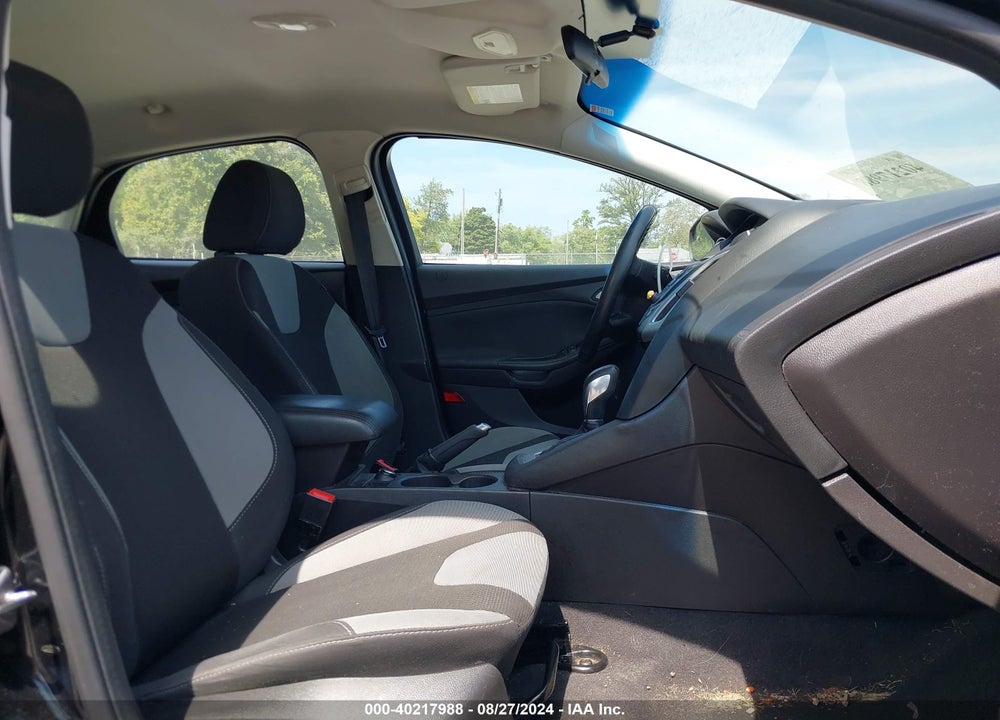 2014 FORD FOCUS VIN: 1FADP3F29EL449759