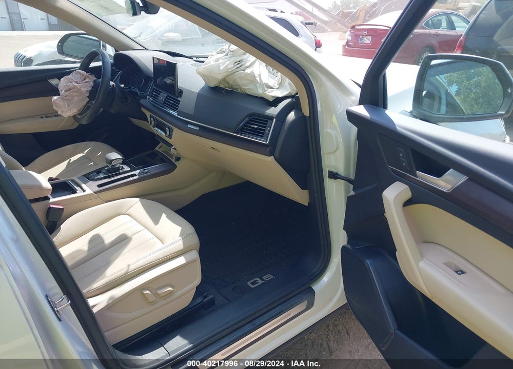 2021 AUDI Q5 PREMIUM 45 TFSI QUATTRO S TRONIC VIN: WA1AAAFY5M2051678