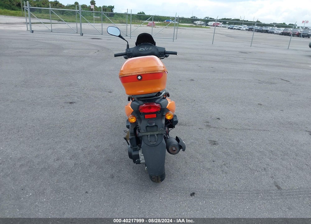 2013 SYM FIDDLE II 125 VIN: RFGBS1HE2DXAW1761