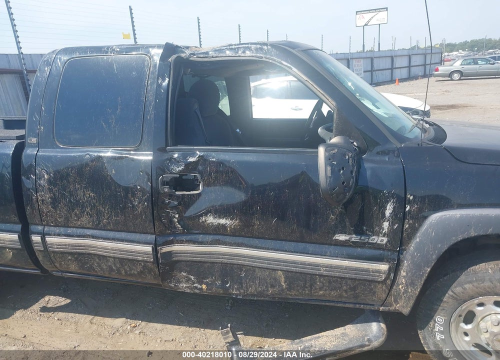 2000 CHEVROLET SILVERADO 2500 LS VIN: 1GCGK29U9YZ191953