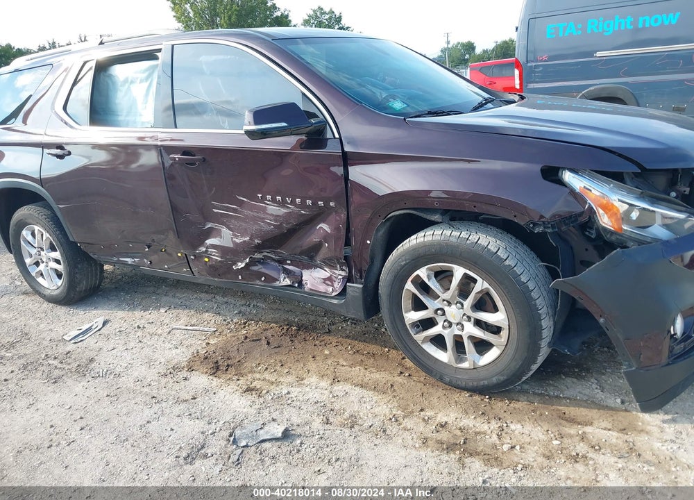2018 CHEVROLET TRAVERSE 1LT VIN: 1GNERGKW7JJ118362