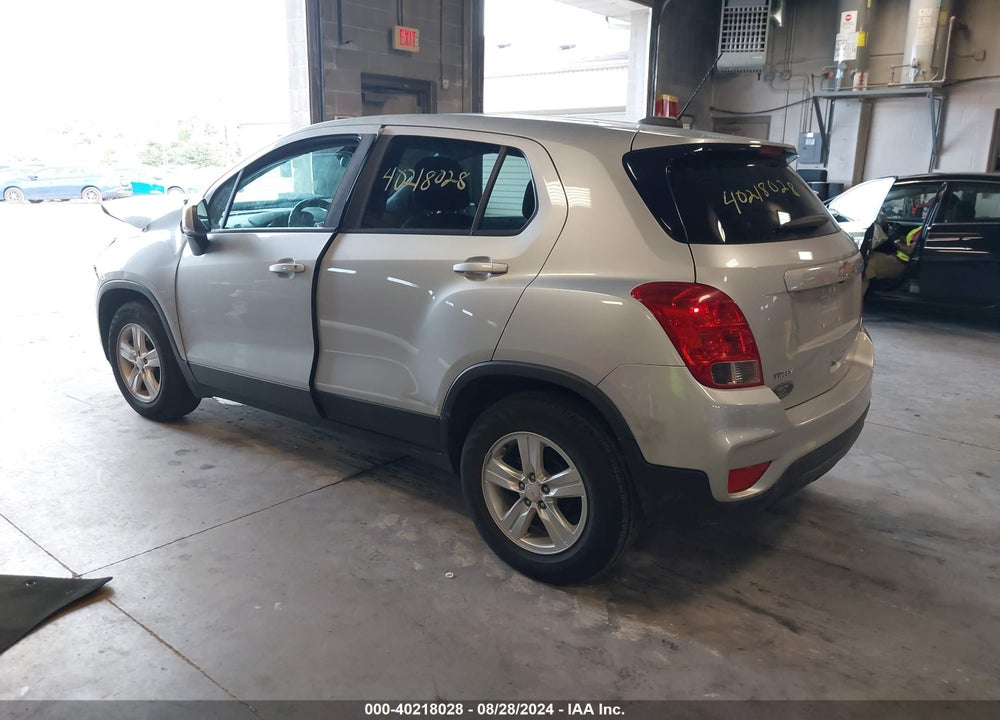 2021 CHEVROLET TRAX FWD LS VIN: KL7CJKSB1MB300545