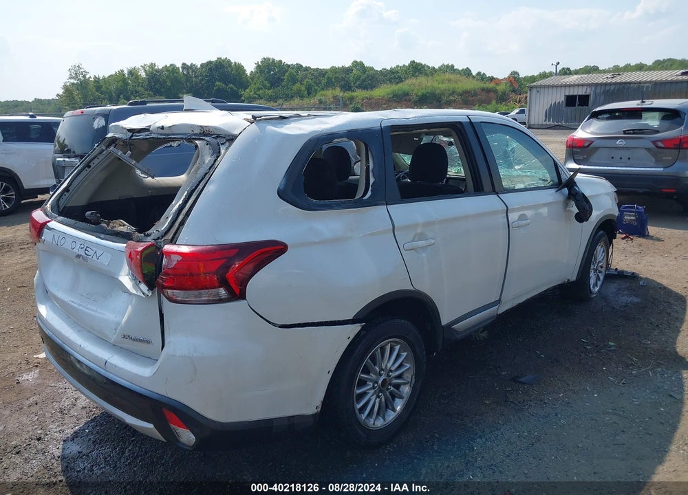 2017 MITSUBISHI OUTLANDER ES VIN: JA4AD2A34HZ057848