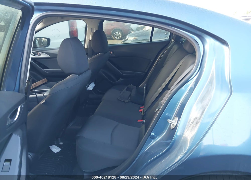 2018 MAZDA 3 SPORT VIN: 3MZBN1U73JM216184