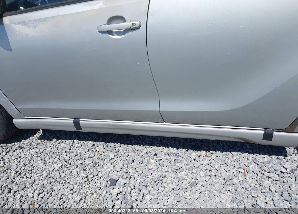 2004 TOYOTA MATRIX/XR VIN: 2T1KR32E94C243200