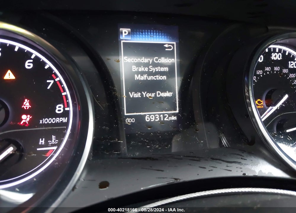2019 TOYOTA CAMRY LE VIN: 4T1B11HK0KU692267