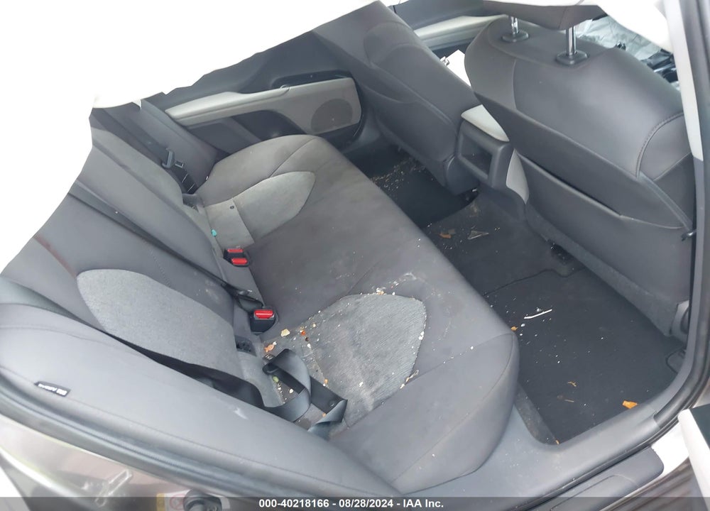 2019 TOYOTA CAMRY LE VIN: 4T1B11HK0KU692267