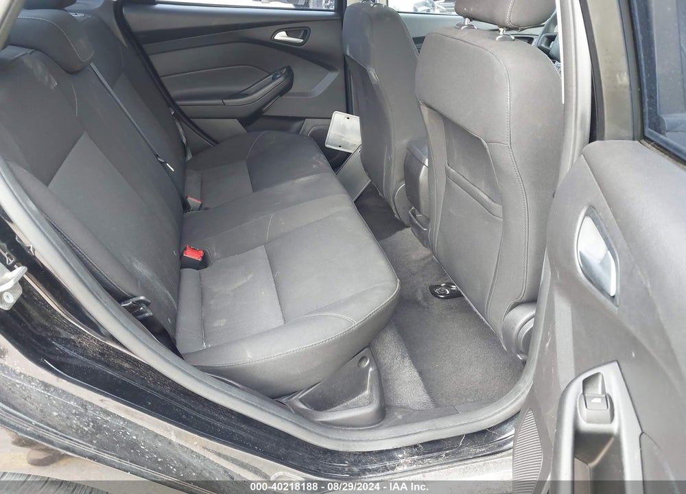 2018 FORD FOCUS SE VIN: 1FADP3F28JL311575