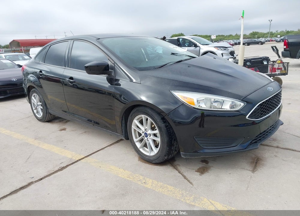 2018 FORD FOCUS SE VIN: 1FADP3F28JL311575
