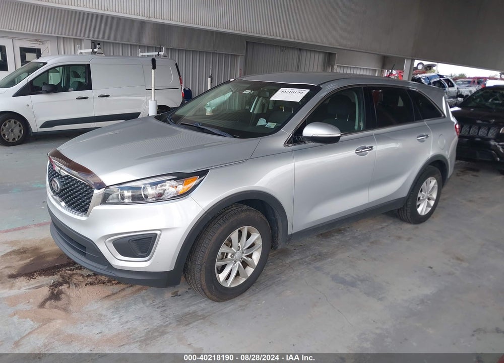 2018 KIA SORENTO 2.4L L VIN: 5XYPG4A34JG431902