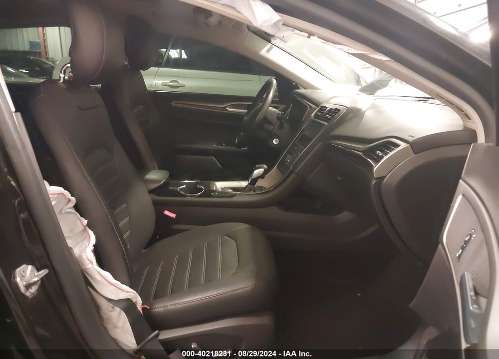 2014 FORD FUSION SE VIN: 1FA6P0HD6E5402943