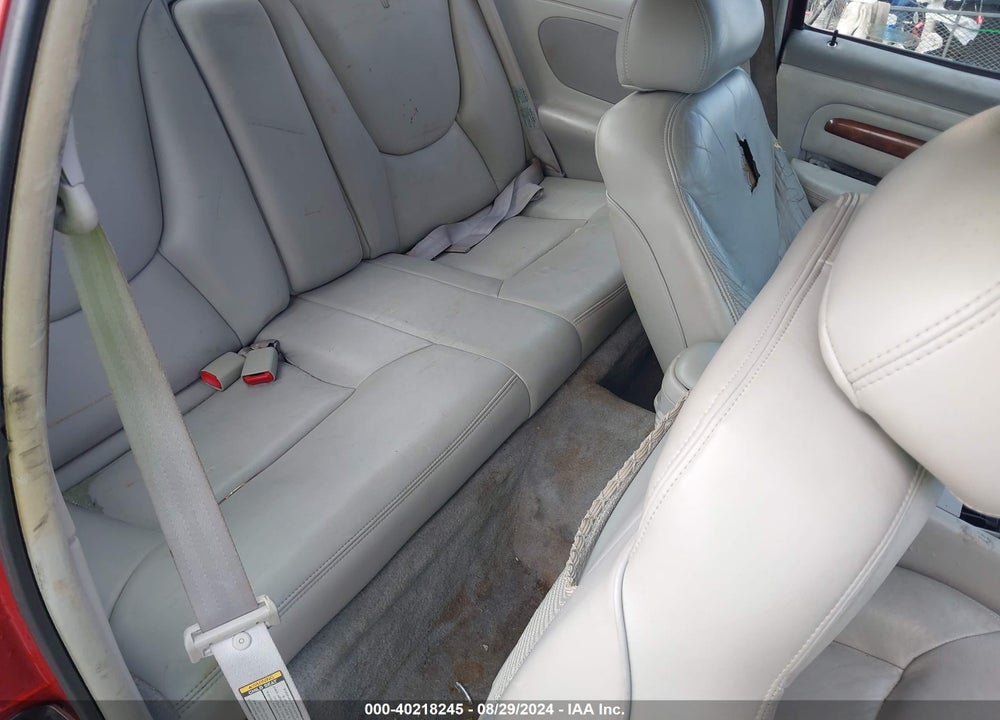 1998 LINCOLN MARK VIII VIN: 1LNFM91V7WY714727