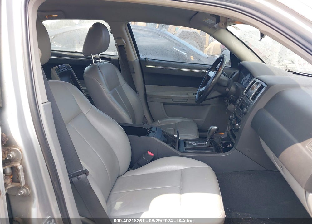 2007 CHRYSLER 300 TOURING VIN: 2C3KA53G47H742780