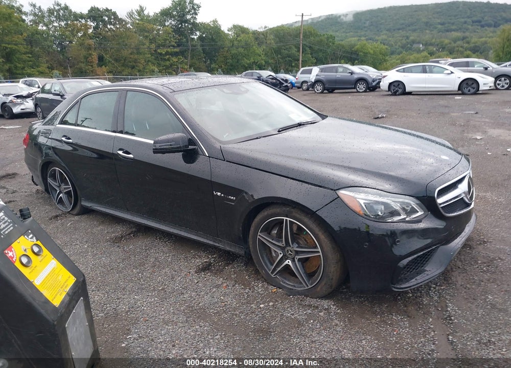2014 MERCEDES-BENZ E 63 AMG 4MATIC VIN: WDDHF9CB5EA906669