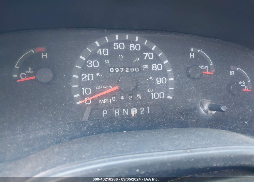2000 FORD ECONOLINE E350 SUPER DUTY WAGON VIN: 1FBSS31L0YHB80790