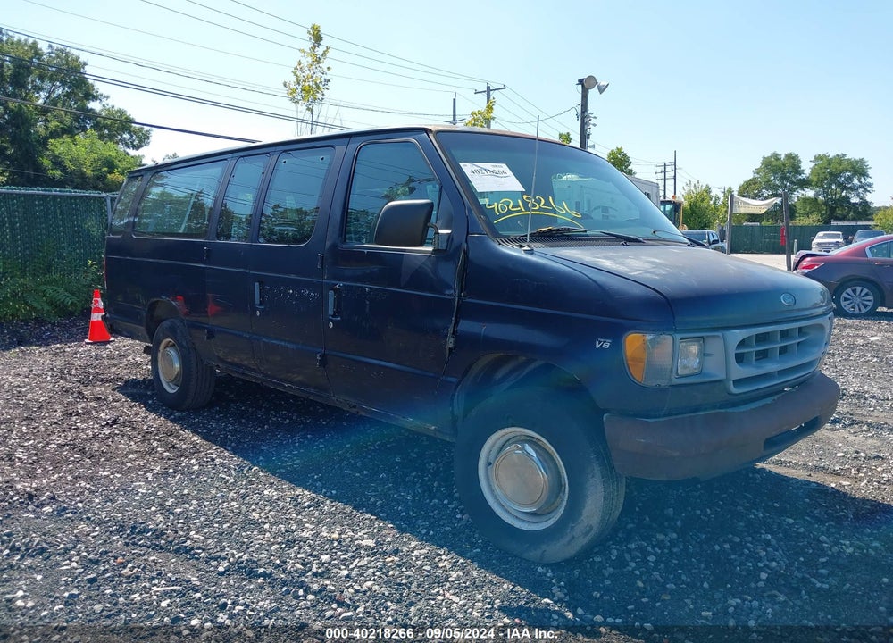2000 FORD ECONOLINE E350 SUPER DUTY WAGON VIN: 1FBSS31L0YHB80790
