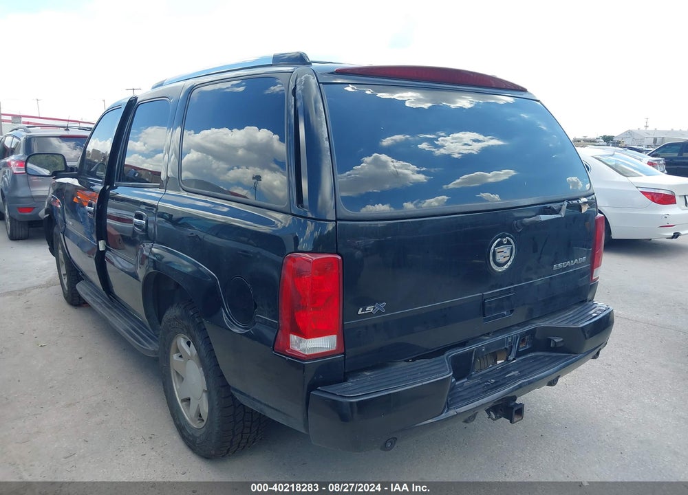 2002 CADILLAC ESCALADE STANDARD VIN: 1GYEK63N82R200661