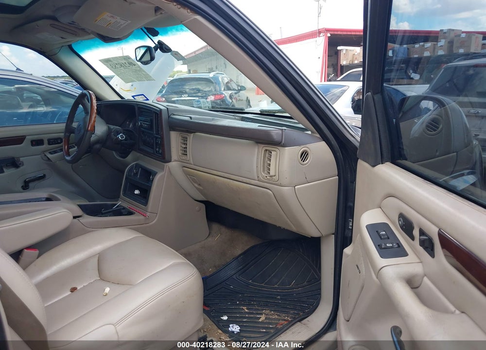2002 CADILLAC ESCALADE STANDARD VIN: 1GYEK63N82R200661