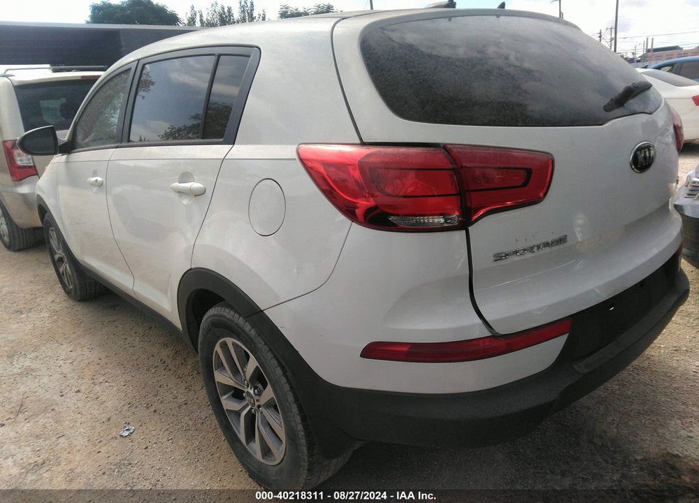 2016 KIA SPORTAGE LX VIN: KNDPB3AC7G7823464