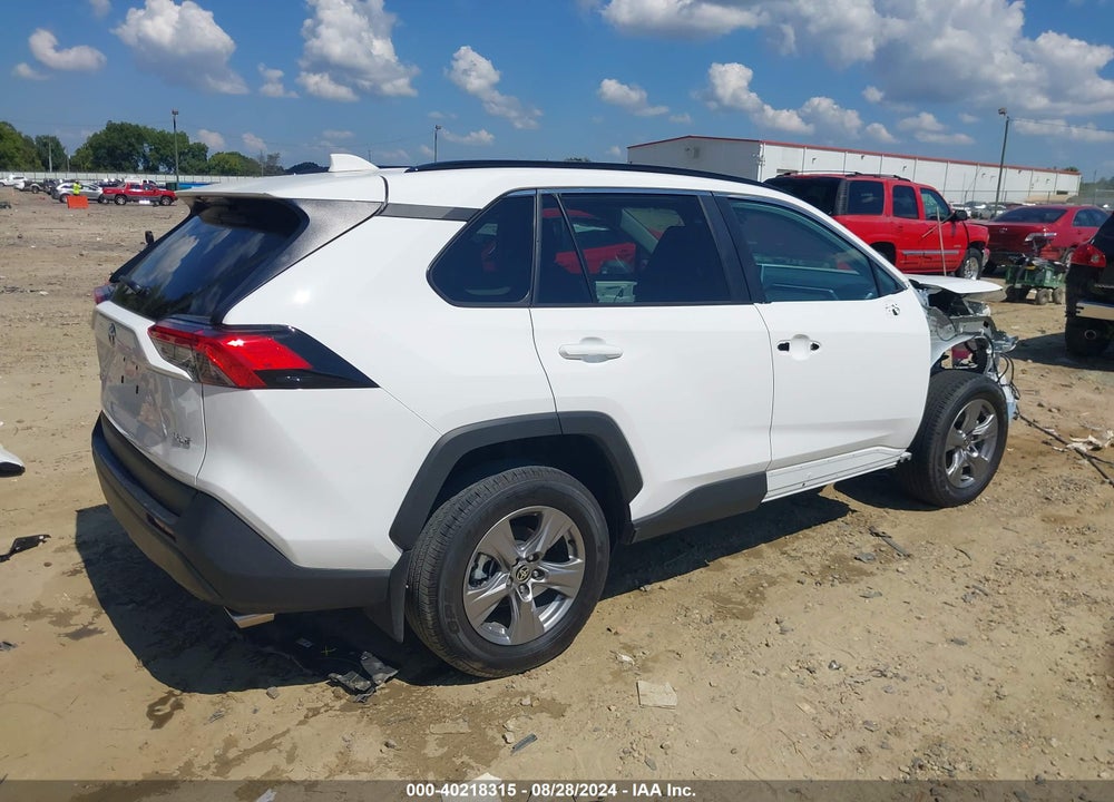 2024 TOYOTA RAV4 XLE VIN: 2T3W1RFV7RC265250